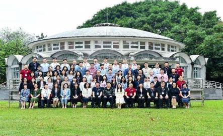 我校参加中国高等教育学会校友工作研究分会广东会员单位研讨会
